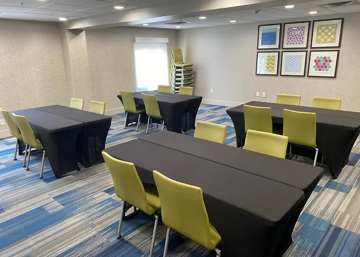 Holiday Inn Express Atlanta-Stone Mountain By Ihg